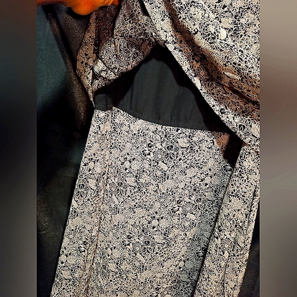 FINAL PRICE DROP Vintage Jones New York Taupe/Black Floral Lace Dress Size 16 - Picture 4 of 10